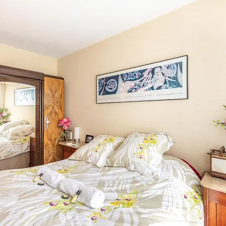 Guestready - Jungle-eclectic Apt In The 11th *