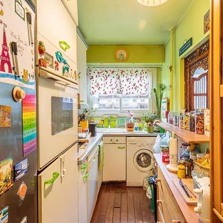 Guestready - Jungle-eclectic Apt In The 11th Parijs